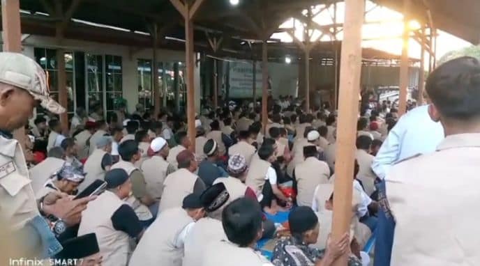 17735873874387656222106723295742